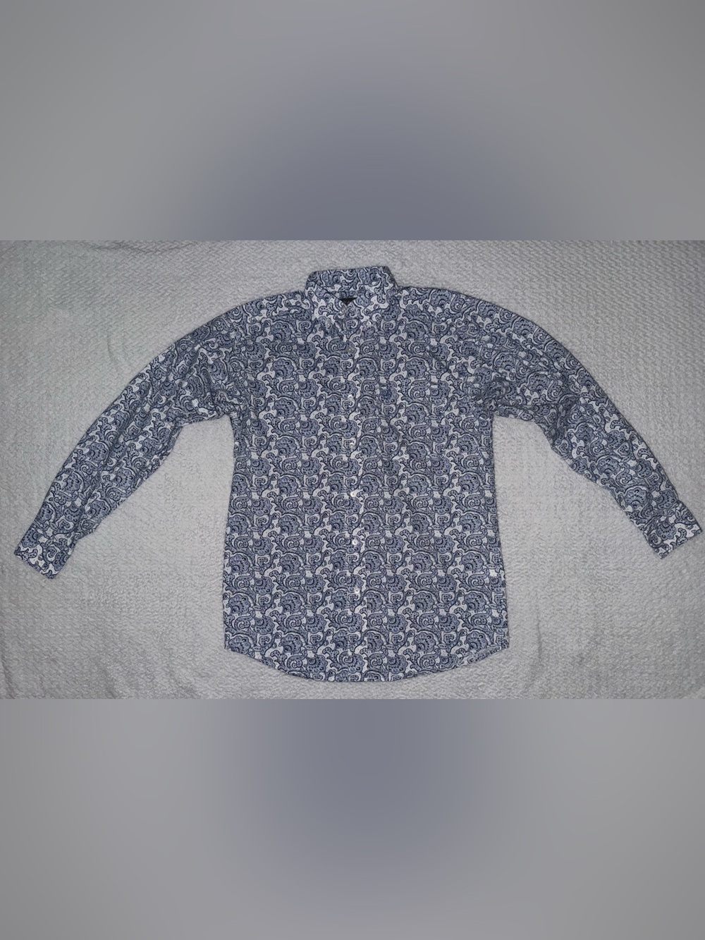 Ariat White and Blue Paisley Long-Sleeve Button-Down Shirt